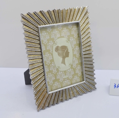 "French Luxury Resin Photo Frame" – 4×6 Inch Golden Embossed Frame, European Palace Style, Home Decor Picture Frame