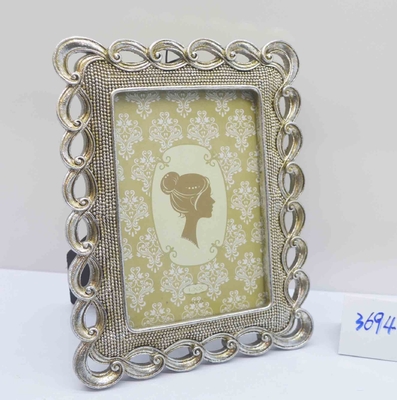 "Resin Frame as Creative Gift" – 4×6 Inch Vintage Gold Tabletop Frame, Wedding/Anniversary/Birthday Gift for Her, Elegant Gift Box