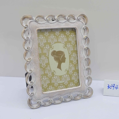 "Resin Frame as Creative Gift" – 4×6 Inch Vintage Gold Tabletop Frame, Wedding/Anniversary/Birthday Gift for Her, Elegant Gift Box