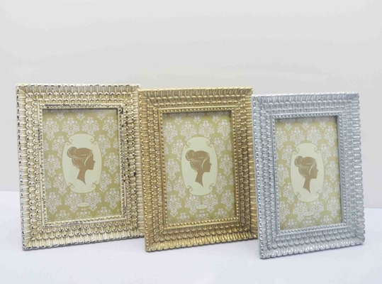 4×6 Inch Handcrafted Vintage Photo Stand with Beveled Edge - Wedding Portrait Display small picture frame