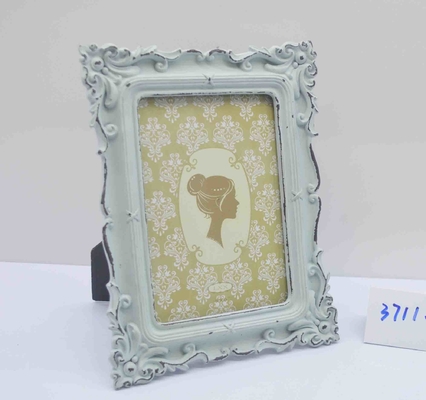 Hand-Engraved 4×6 Inch Vintage Frame with Micro-Precision Floral Motifs - 24K Gold Gilded Display Stand