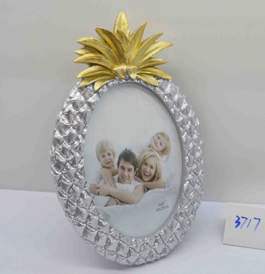 4×6 Inch Distressed Resin Frame with Scrollwork Carvings - Wedding Portrait Statement Piece