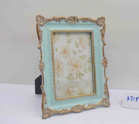 4×6 Inch Hand-polished Resin Frame with Linear Engravings - Modern Living Room