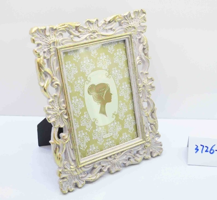 4×6 Inch Blue&White Porcelain-effect Resin Frame - Oriental Collector's Piece