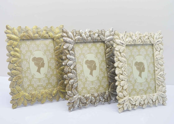Custom-engraved 4×6 Inch Vintage Frame with Milestone Dates - Love Story Chronicle