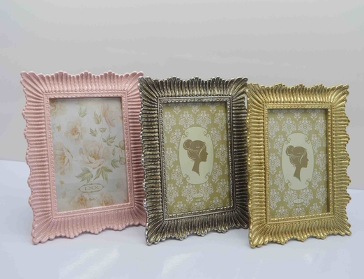 4×6 Inch Generational Resin Frame with Ancestral Tree Relief - Living Room Centerpiece