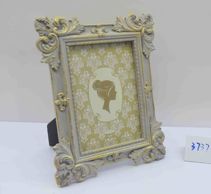 4×6 Inch Snow-crystal Resin Frame with Hidden Compartment - Christmas Memory Keeper