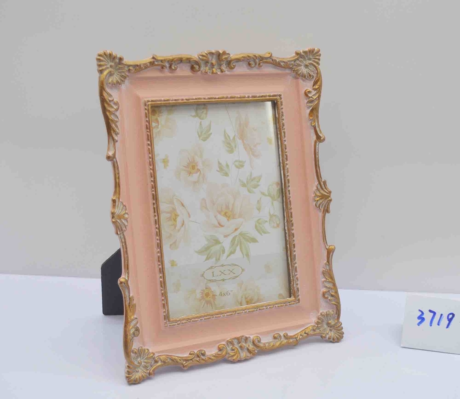 4×6 Inch Hand-polished Resin Frame with Linear Engravings - Modern Living Room